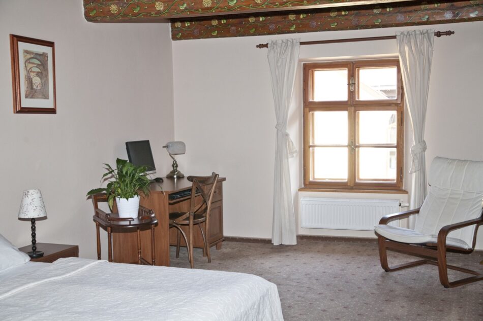 Double Room with Courtyard View (No. 6)